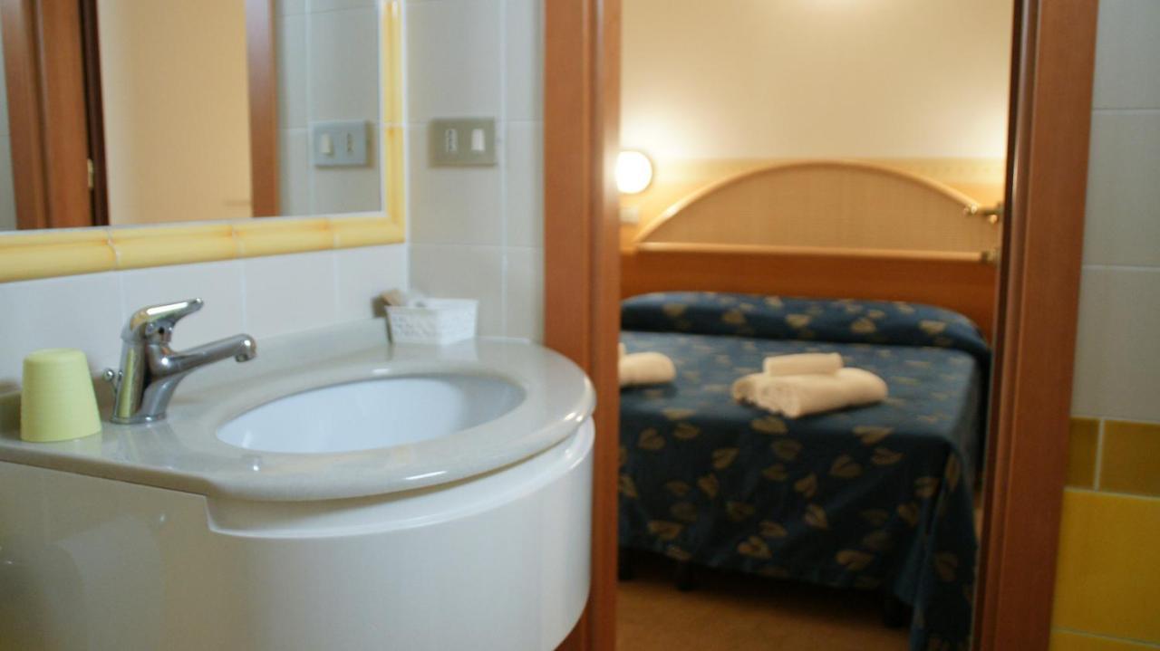 Hotel Verudella Rimini Zewnętrze zdjęcie