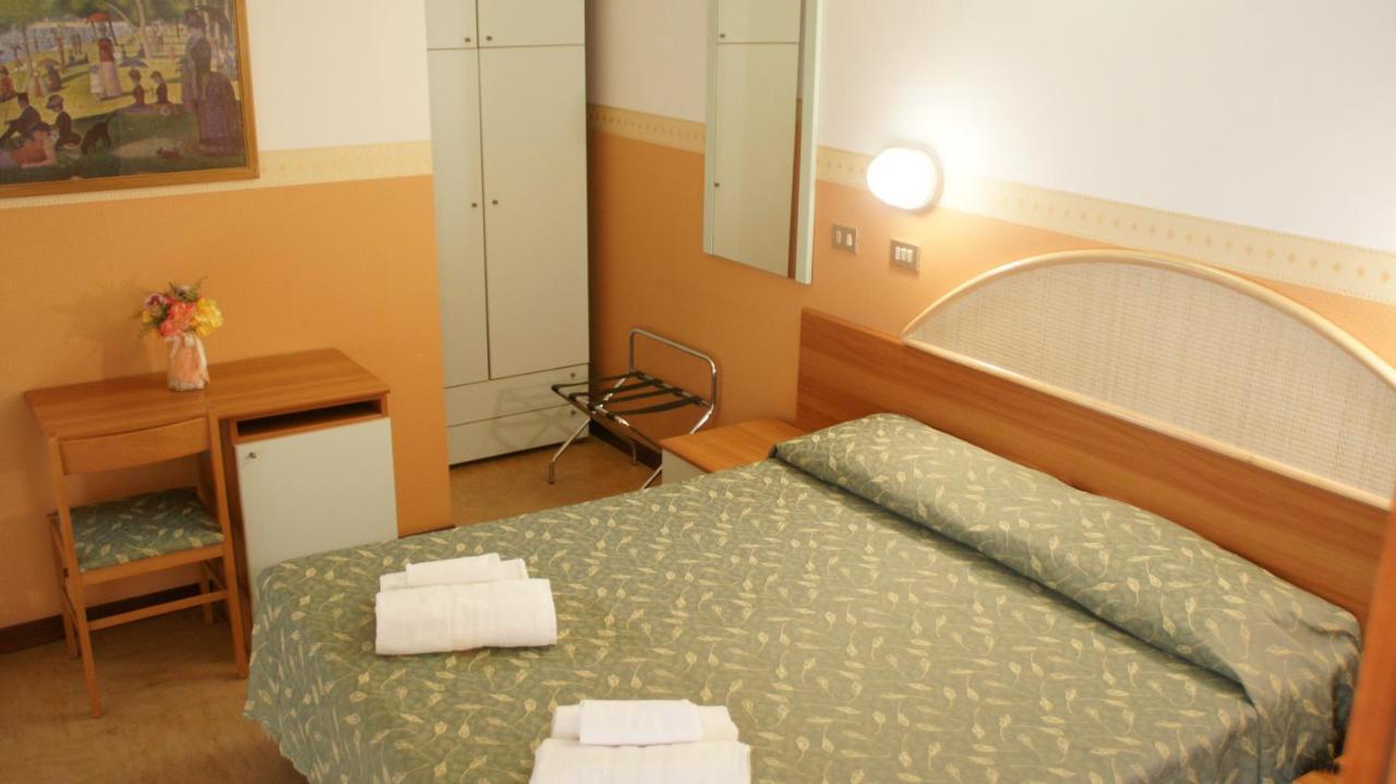 Hotel Verudella Rimini Zewnętrze zdjęcie
